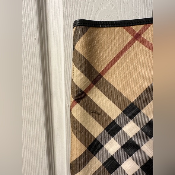 Burberry Nova Check Coated Canvas Nickie Tote - Picture 12 of 13